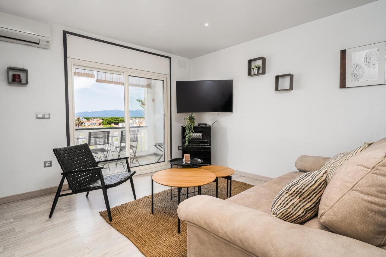 Welcs Apartamento 012 Emp En El Centro De Empuriabrava Εξωτερικό φωτογραφία